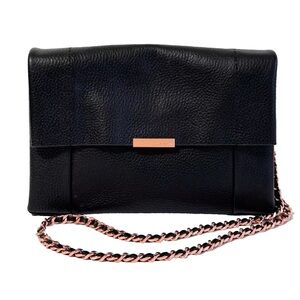 Ted Baker EUC PARSON soft
Leather cross body bag in Black